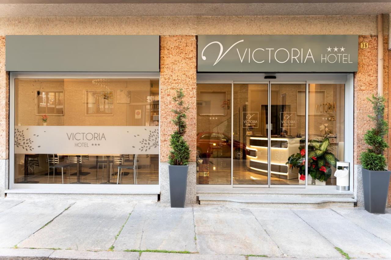 Hotel Victoria Cuneo Esterno foto